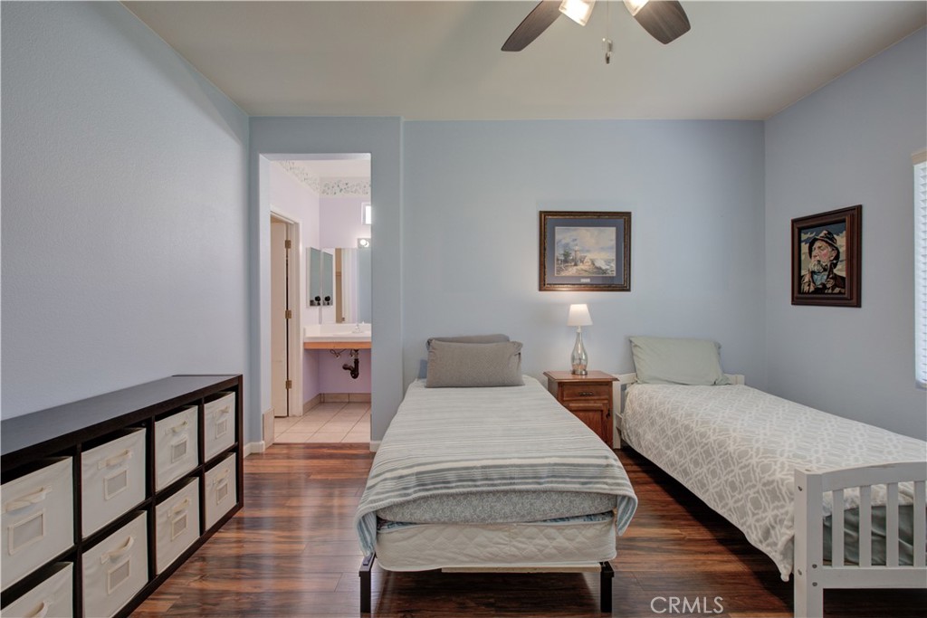 1813 Woodland Hills Dr, Atwater, CA 95301