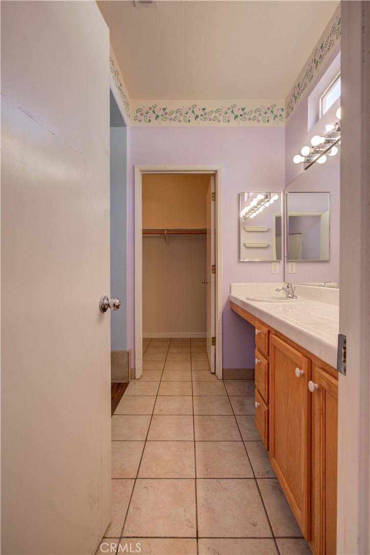 1813 Woodland Hills Dr, Atwater, CA 95301