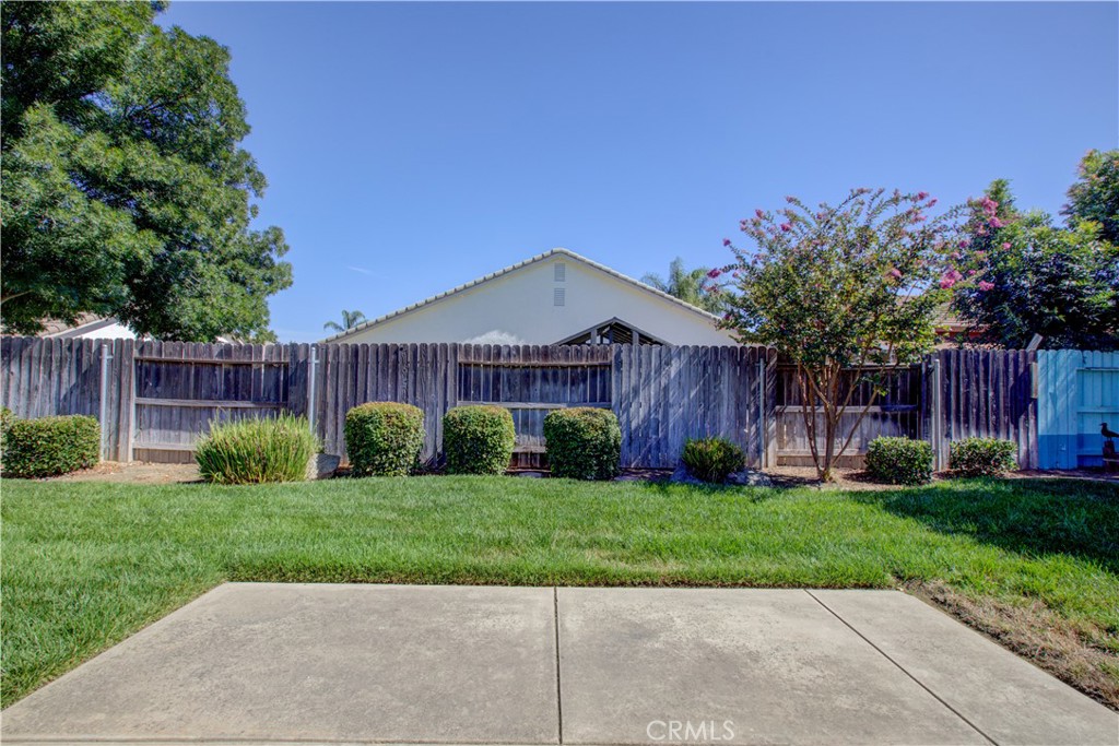 1813 Woodland Hills Dr, Atwater, CA 95301