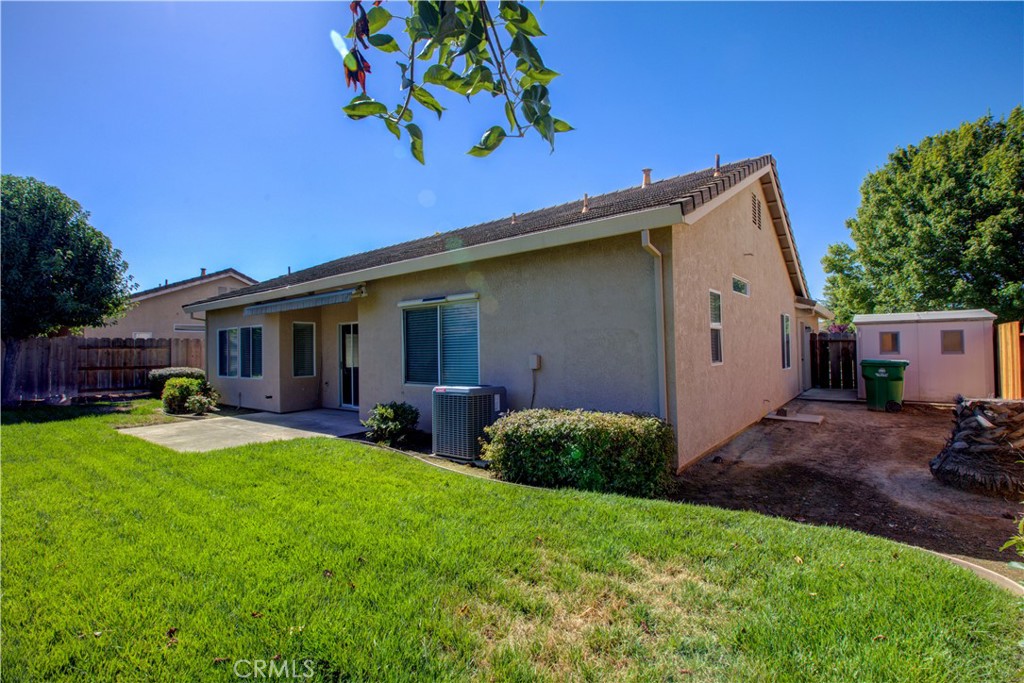 1813 Woodland Hills Dr, Atwater, CA 95301