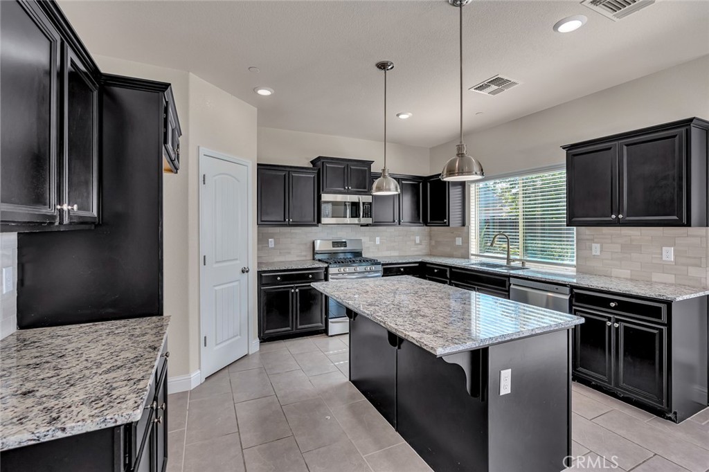 3774 Magellan, Merced, CA 95340