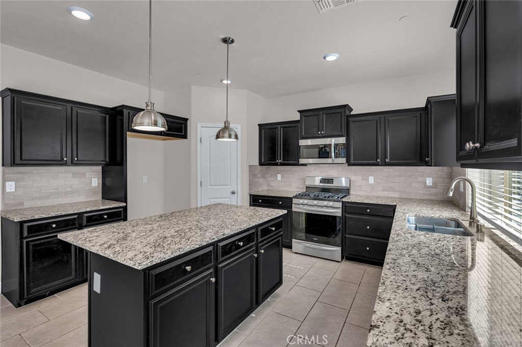 3774 Magellan, Merced, CA 95340