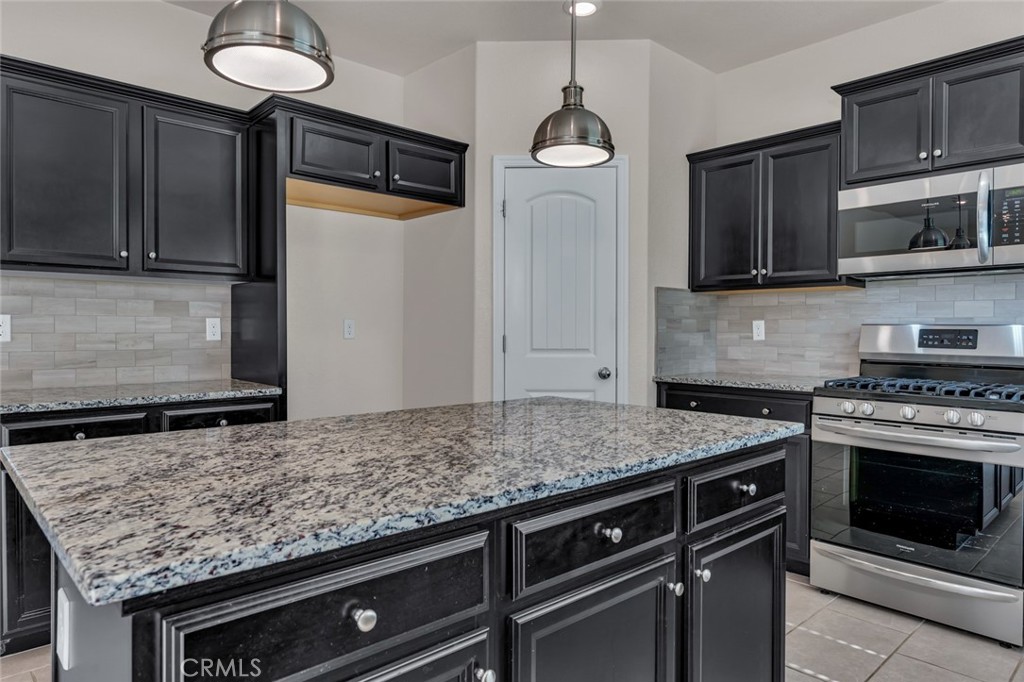 3774 Magellan, Merced, CA 95340