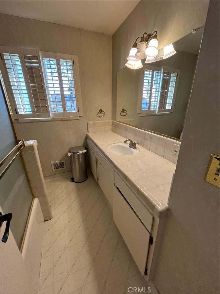 2212 Mauna Loa, Ceres, CA 95307