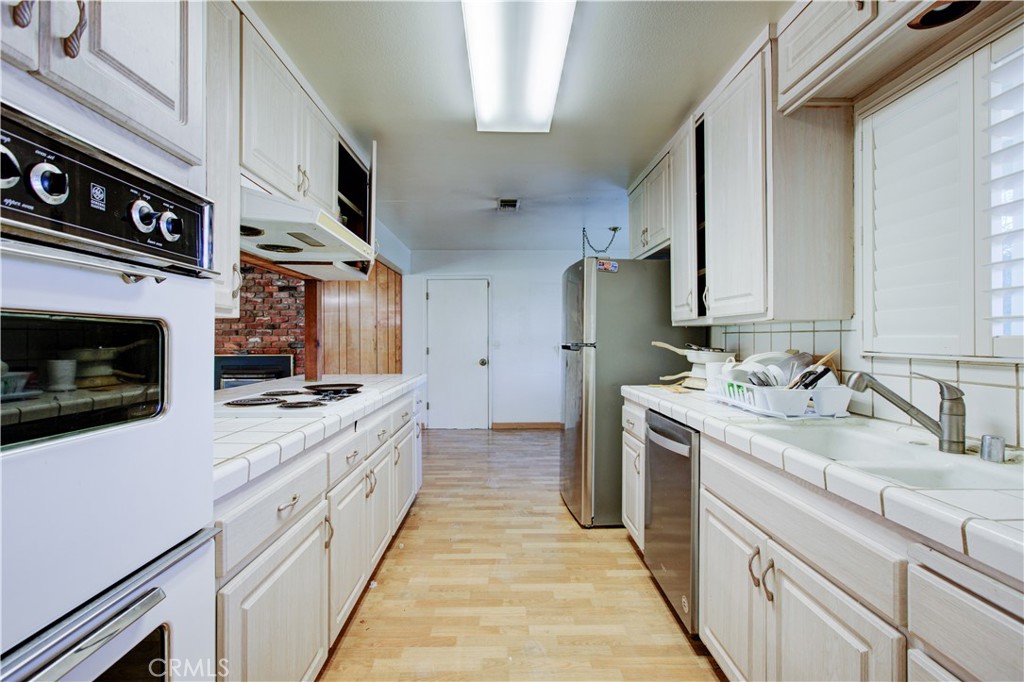 2212 Mauna Loa, Ceres, CA 95307