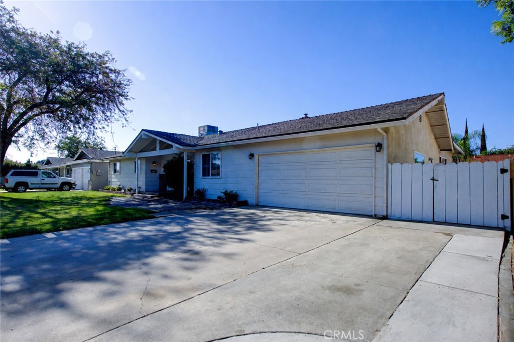 2212 Mauna Loa, Ceres, CA 95307
