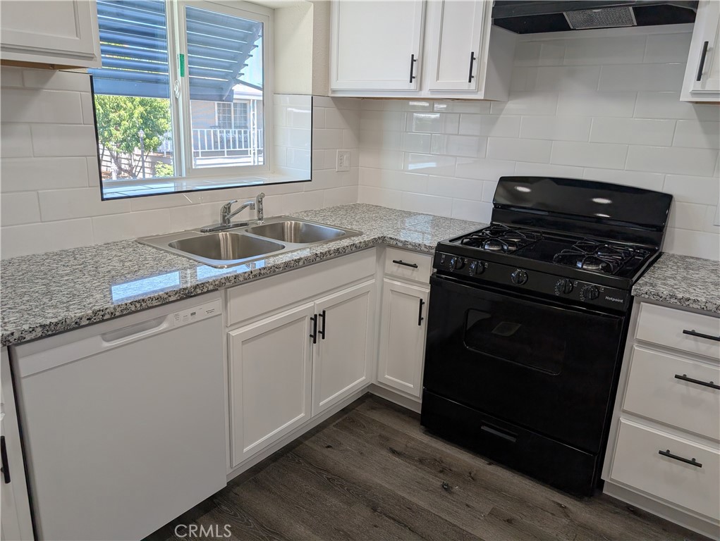 2240 Golden Oak Ln #28, Merced, CA 95341