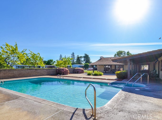 2240 Golden Oak Ln #28, Merced, CA 95341