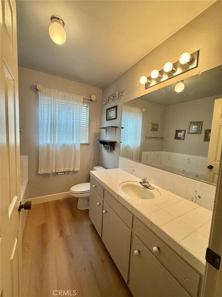 2524 B And B, Merced, CA 95348