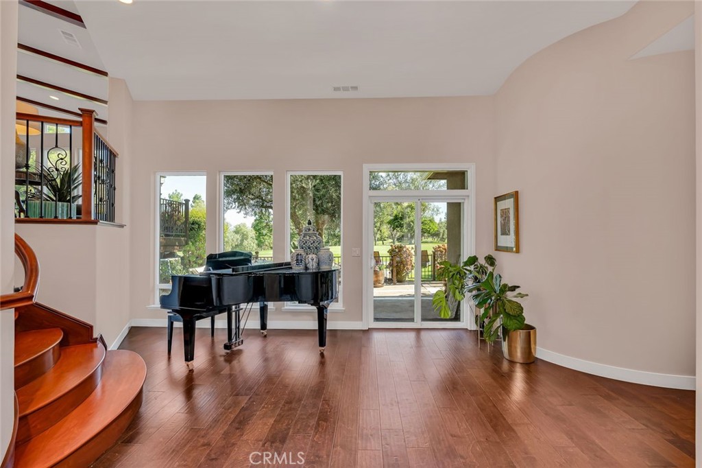 6190 Country Club, Merced, CA 95340