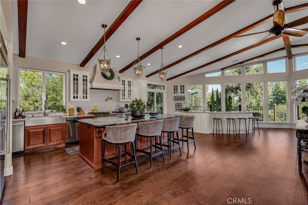 6190 Country Club, Merced, CA 95340