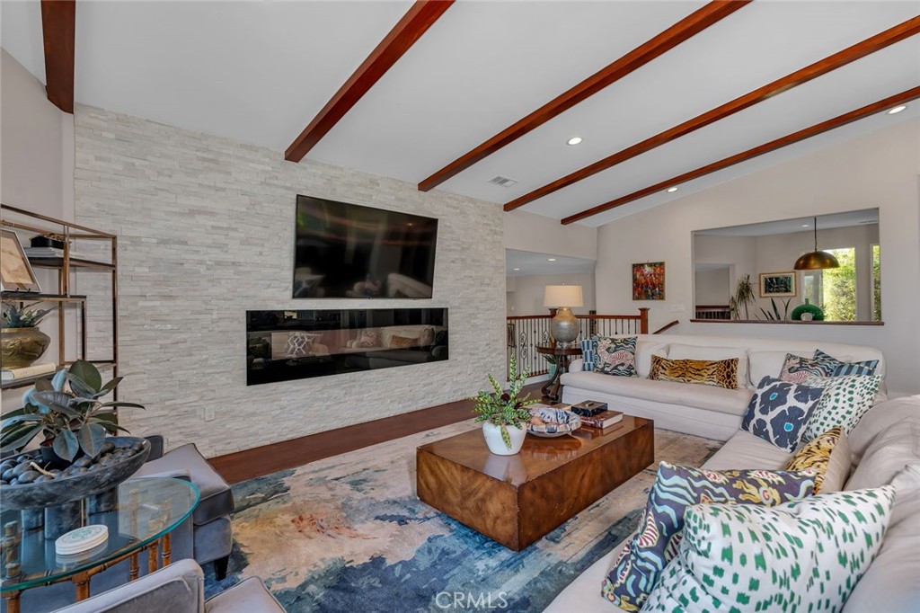 6190 Country Club, Merced, CA 95340