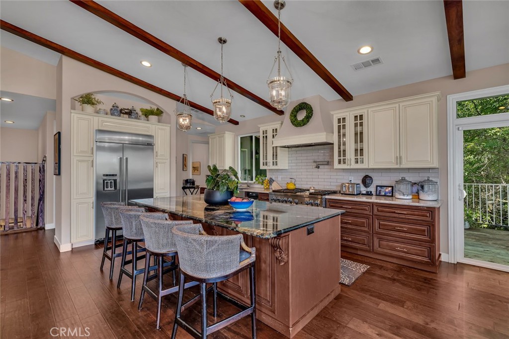 6190 Country Club, Merced, CA 95340