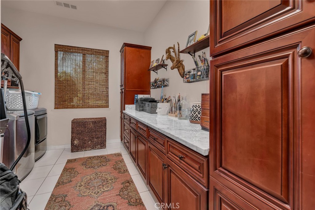 6190 Country Club, Merced, CA 95340