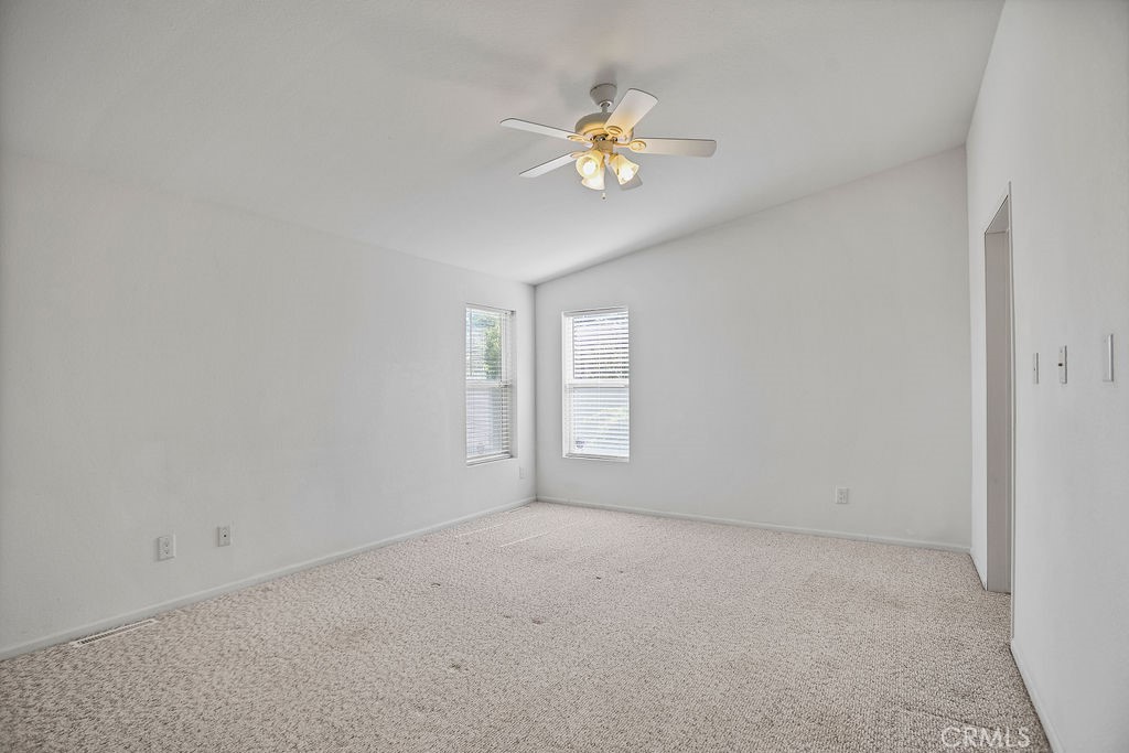 2924 E South Bear Creek, Merced, CA 95348
