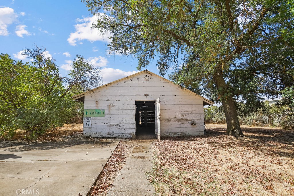 2924 E South Bear Creek, Merced, CA 95348
