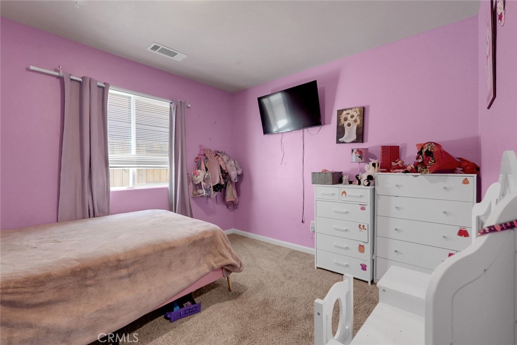 7480 W Meadowlark Ct, Winton, CA 95388