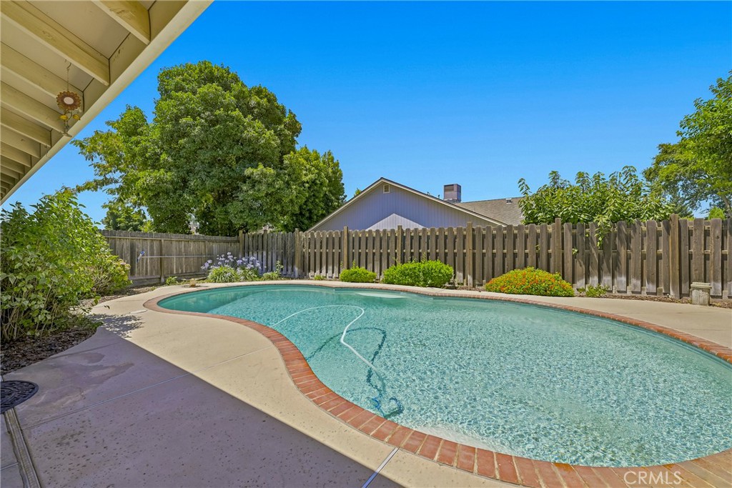 2163 Bennington Ct, Merced, CA 95340