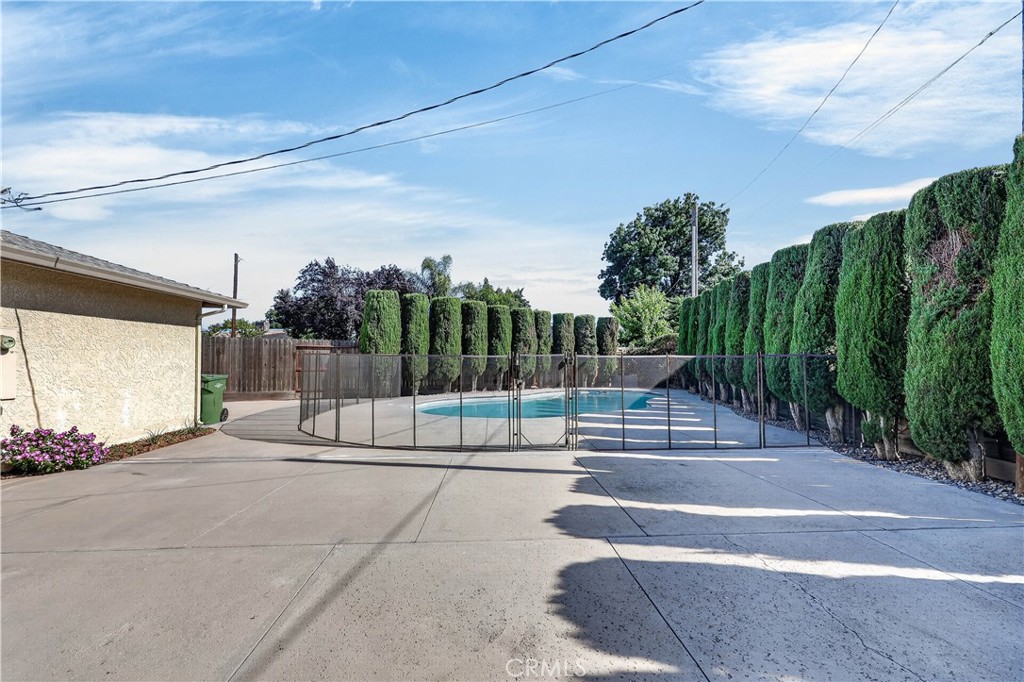 115 Elena Ct, Turlock, CA 95380