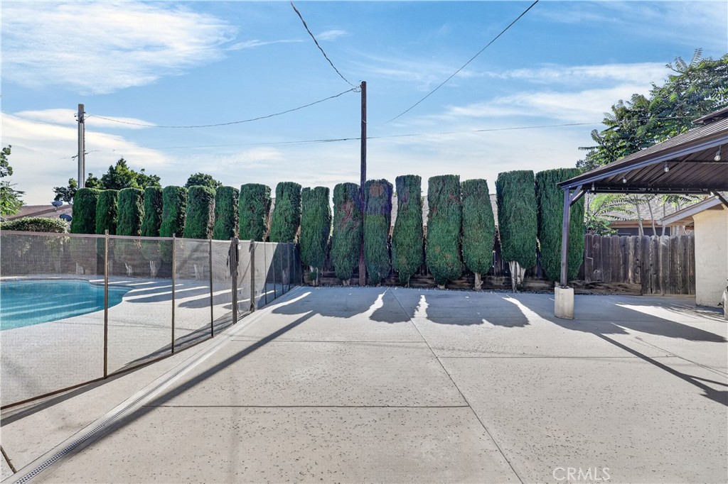 115 Elena Ct, Turlock, CA 95380
