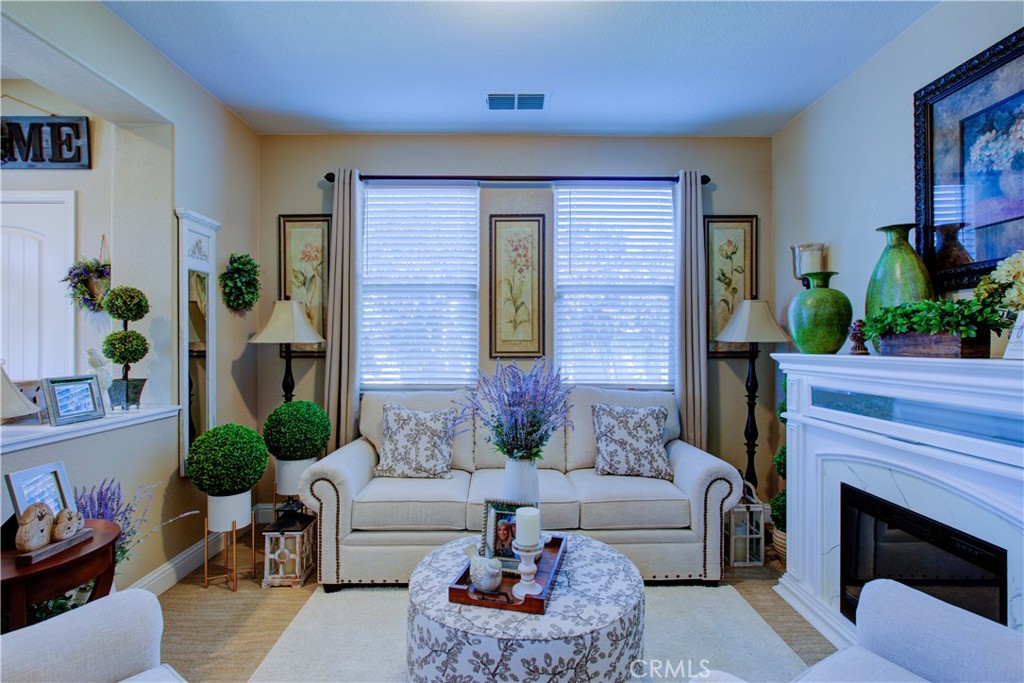 485 Windmill Ct, Atwater, CA 95301