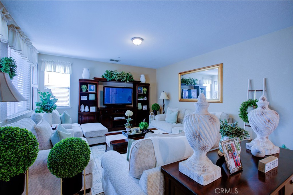 485 Windmill Ct, Atwater, CA 95301