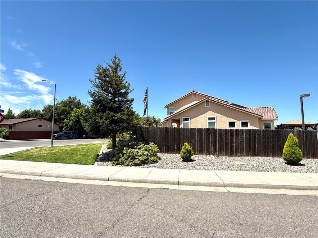 2134 George, Dos Palos, CA 93620
