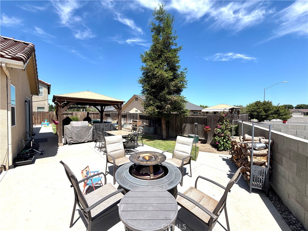 2134 George, Dos Palos, CA 93620