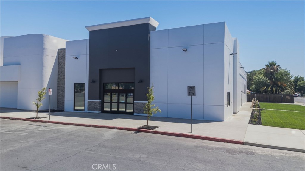 635 Fairfield Dr, Merced, CA 95348
