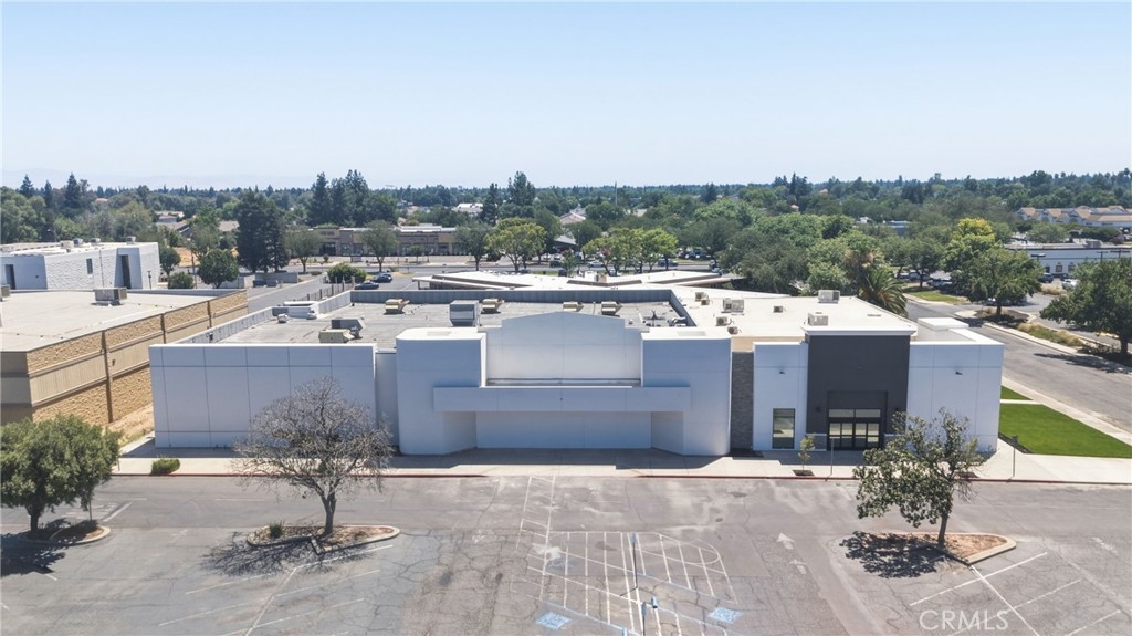 635 Fairfield Dr, Merced, CA 95348