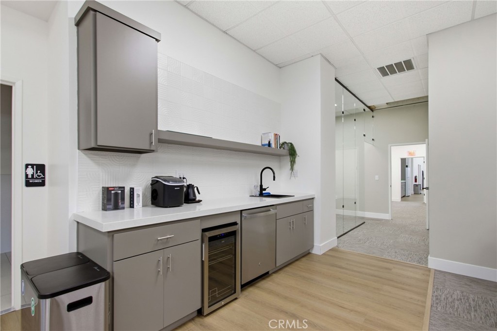 635 Fairfield Dr, Merced, CA 95348