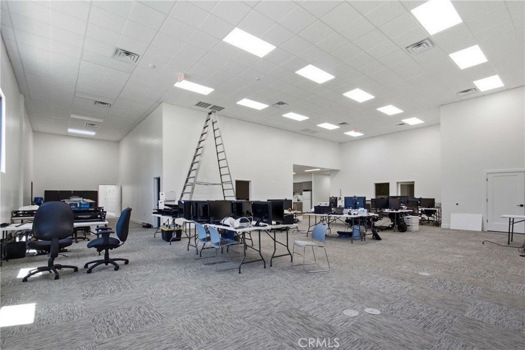 635 Fairfield Dr, Merced, CA 95348