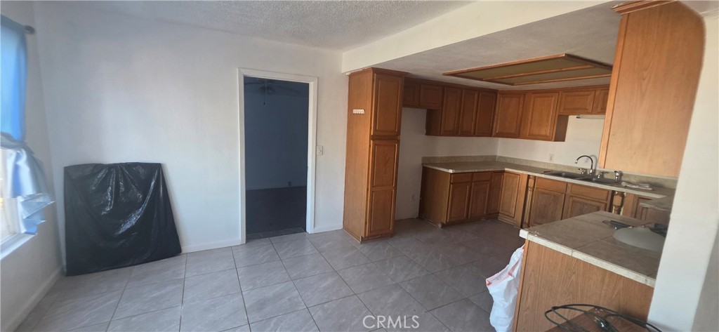 2894 Elm, Merced, CA 95348