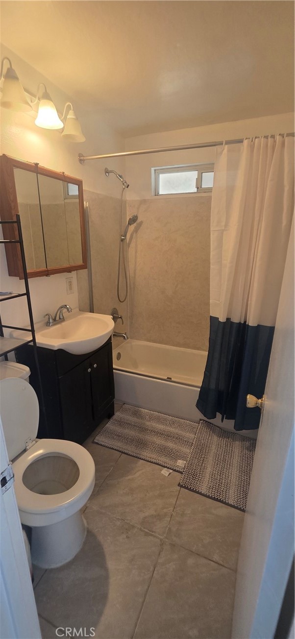 2894 Elm, Merced, CA 95348