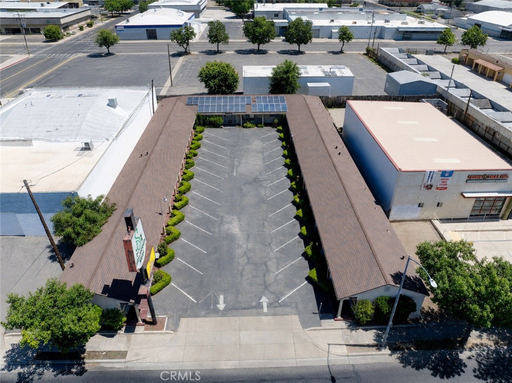1439 W 16th, Merced, CA 95340