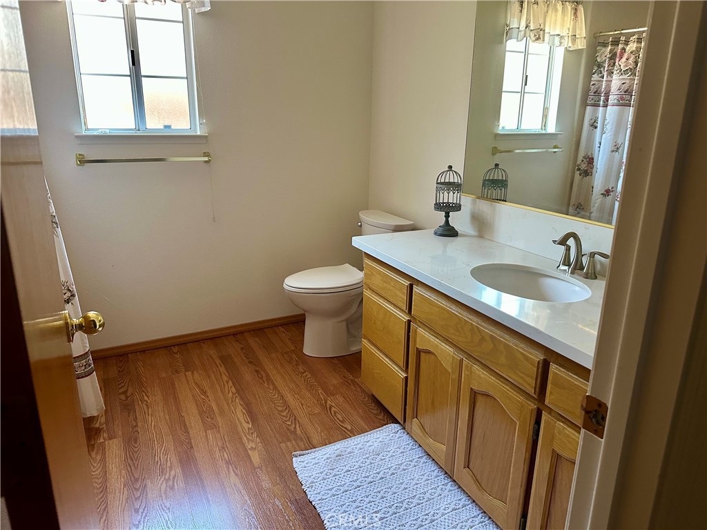 1033 Deerfield Ct, Merced, CA 95340