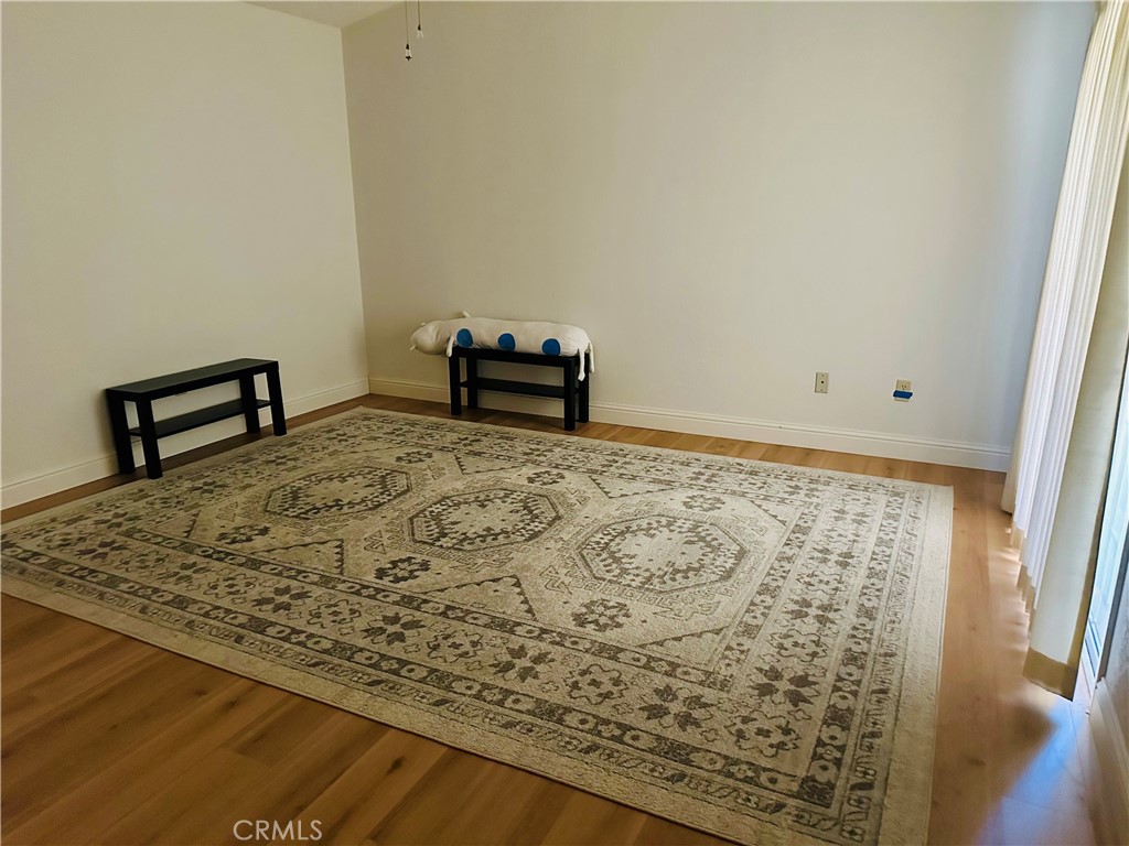 1033 Deerfield Ct, Merced, CA 95340