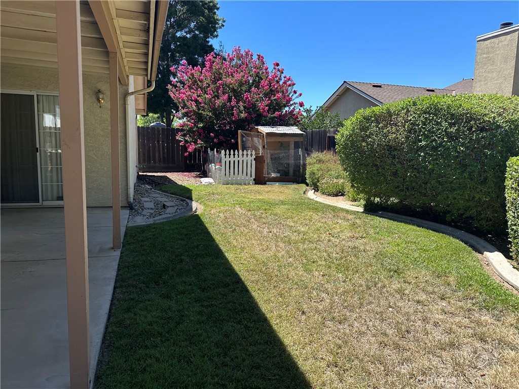 1033 Deerfield Ct, Merced, CA 95340