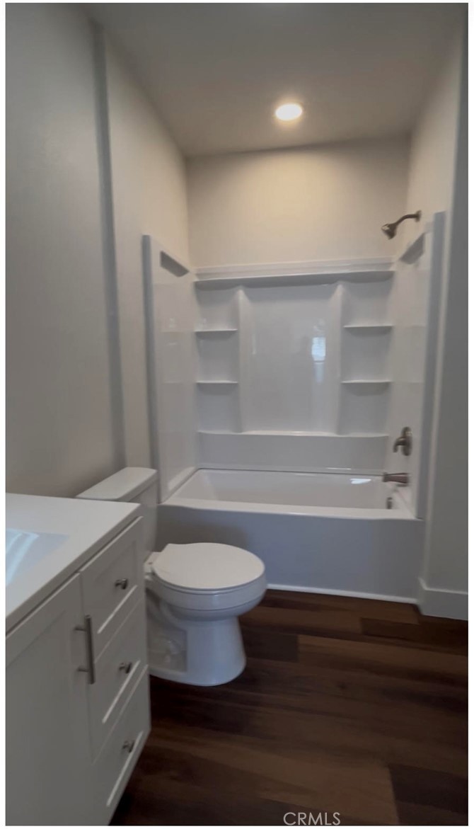 430 W 6th St, Merced, CA 95341