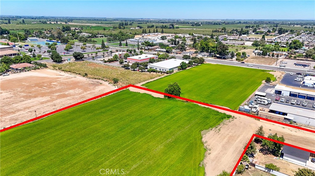 199 S Pasadena, Waterford, CA 95386