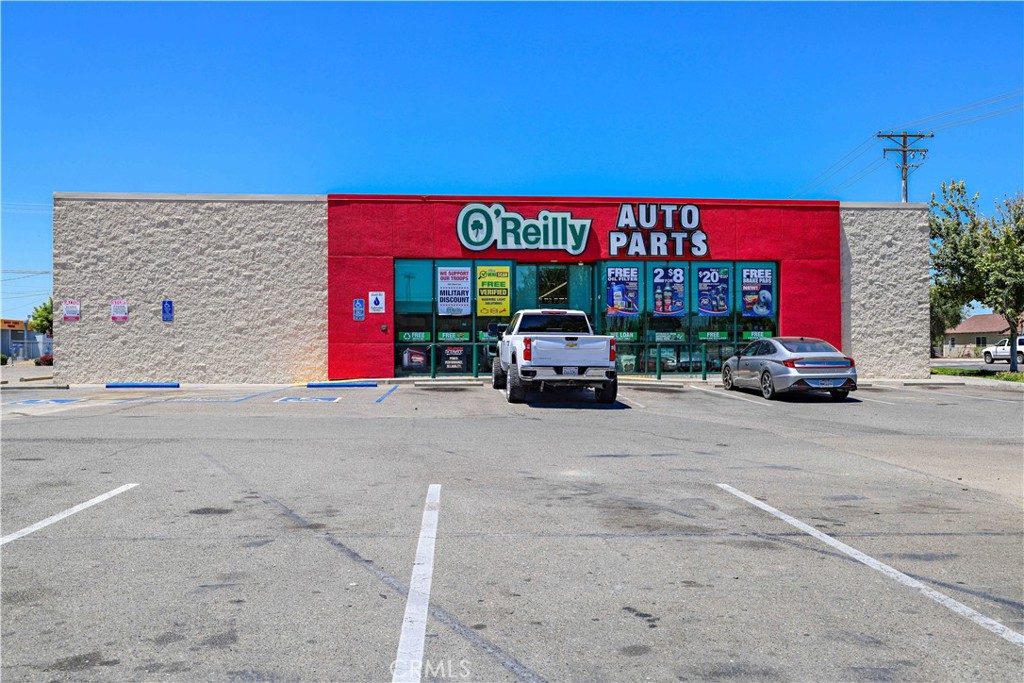 199 S Pasadena, Waterford, CA 95386
