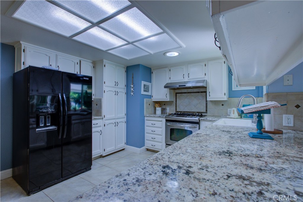 2453 Hemlock Ct, Merced, CA 95340