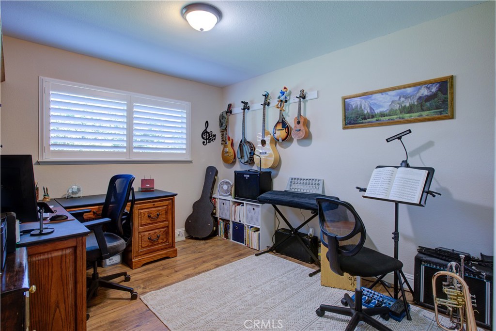 2453 Hemlock Ct, Merced, CA 95340