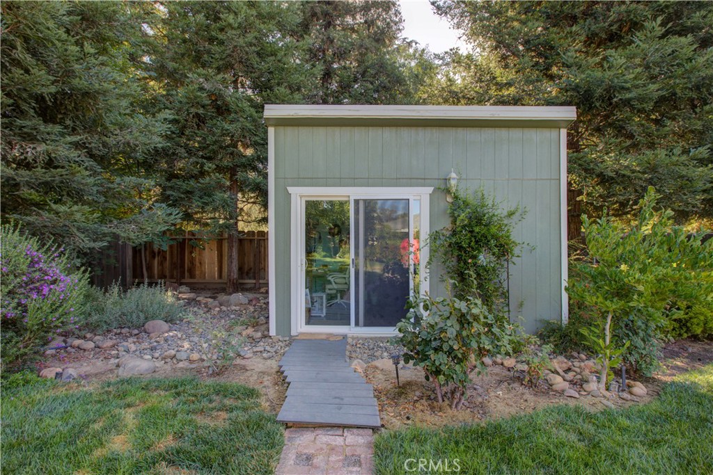 2453 Hemlock Ct, Merced, CA 95340