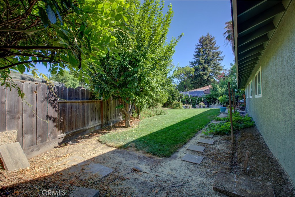 2453 Hemlock Ct, Merced, CA 95340