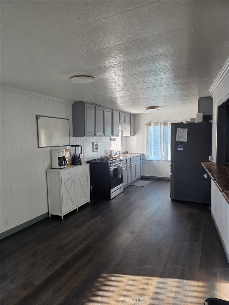 2499 E Gerard #153, Merced, CA 95341