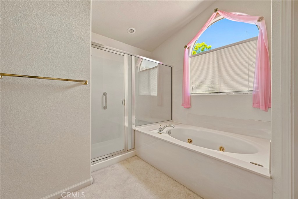 1860 Riverside, Los Banos, CA 93635