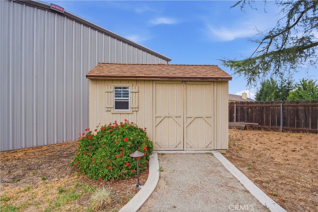 2850 Woodbury Ct, Atwater, CA 95301