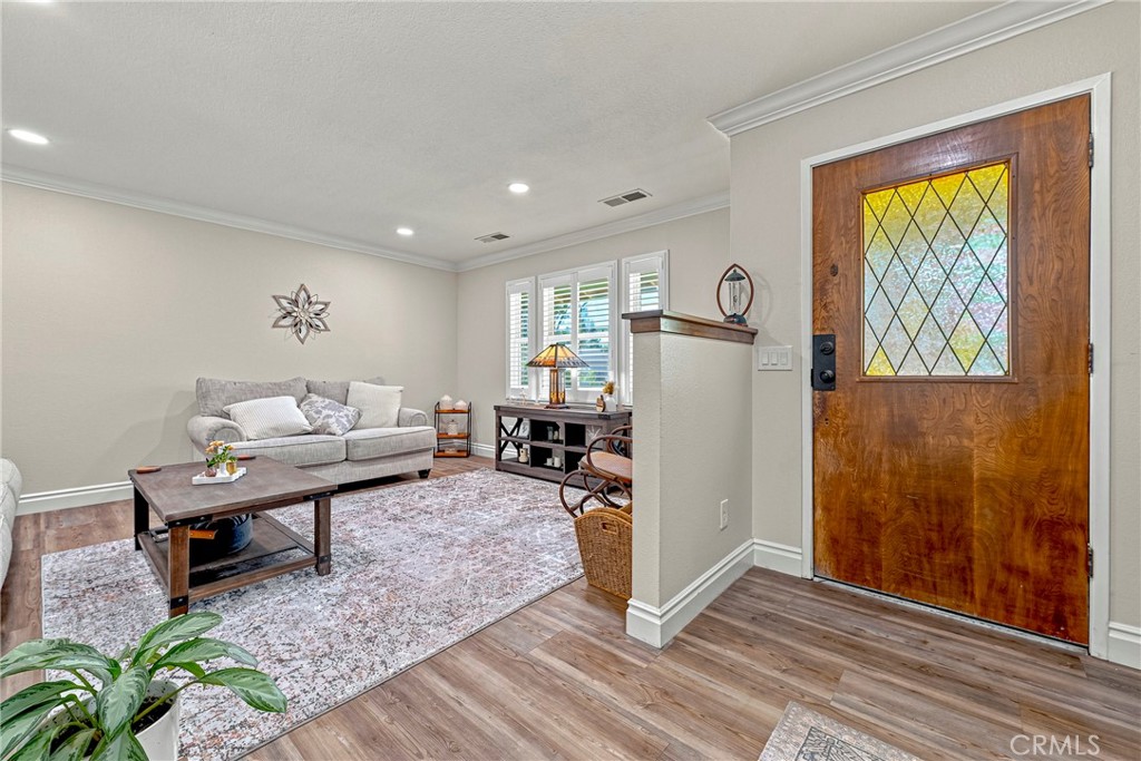 1145 Julie Dr, Merced, CA 95348