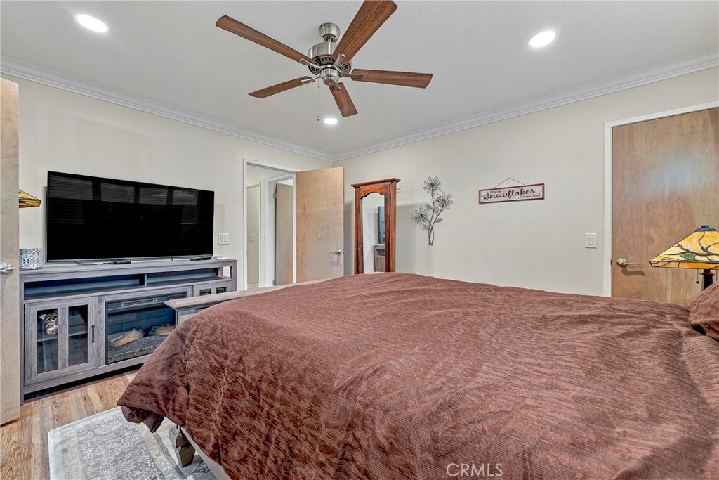 1145 Julie Dr, Merced, CA 95348
